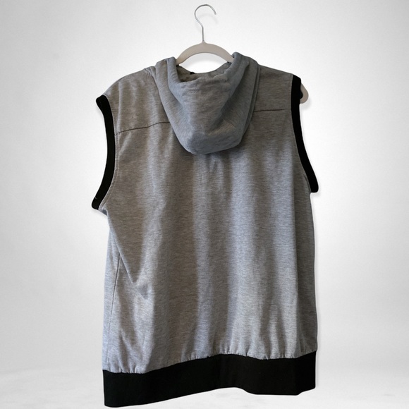 Gansanro cutoff hoodie - Picture 2 of 2